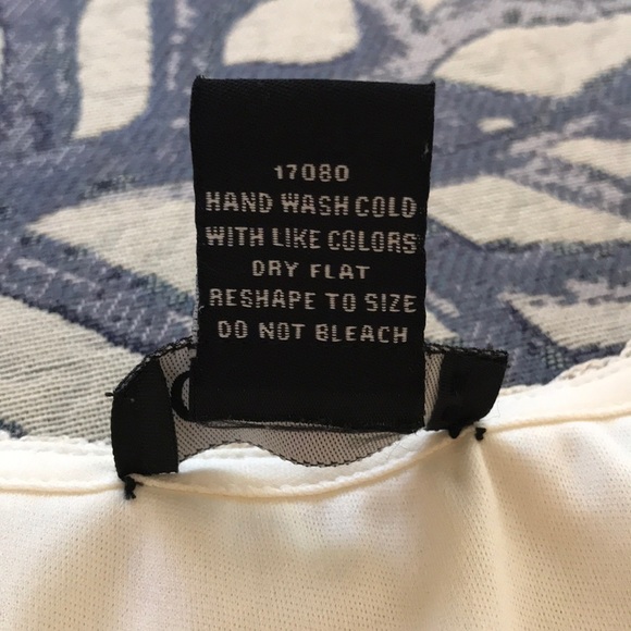 Cami Crochet Camisole, Size Small - Picture 7 of 10